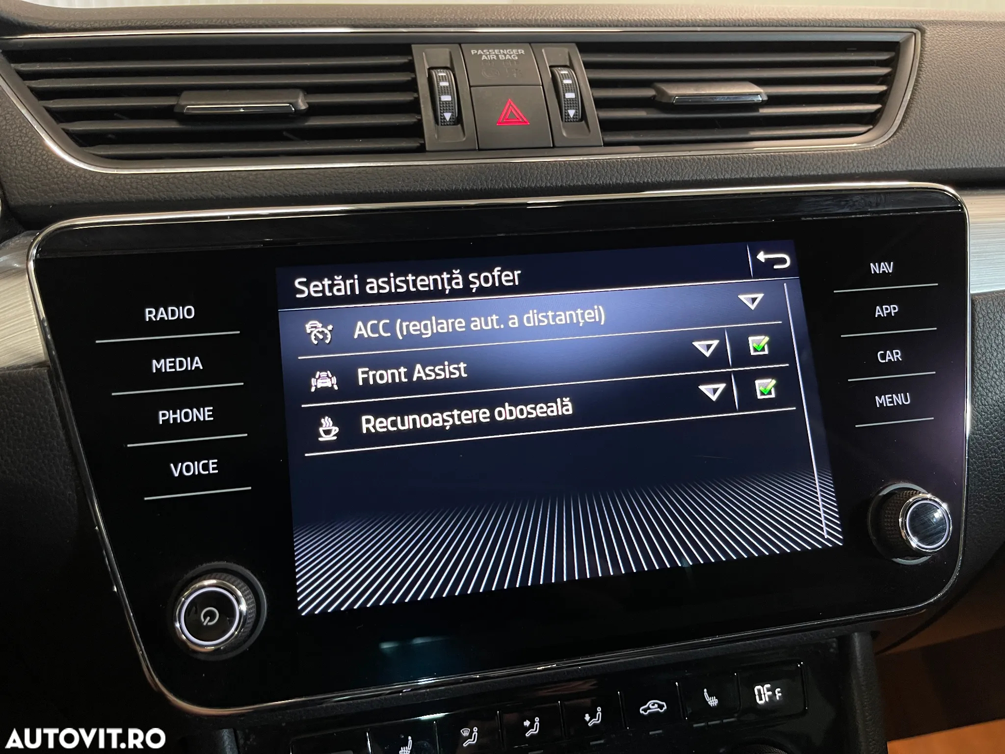 Skoda Superb 1.5 TSI DSG Ambition - 18