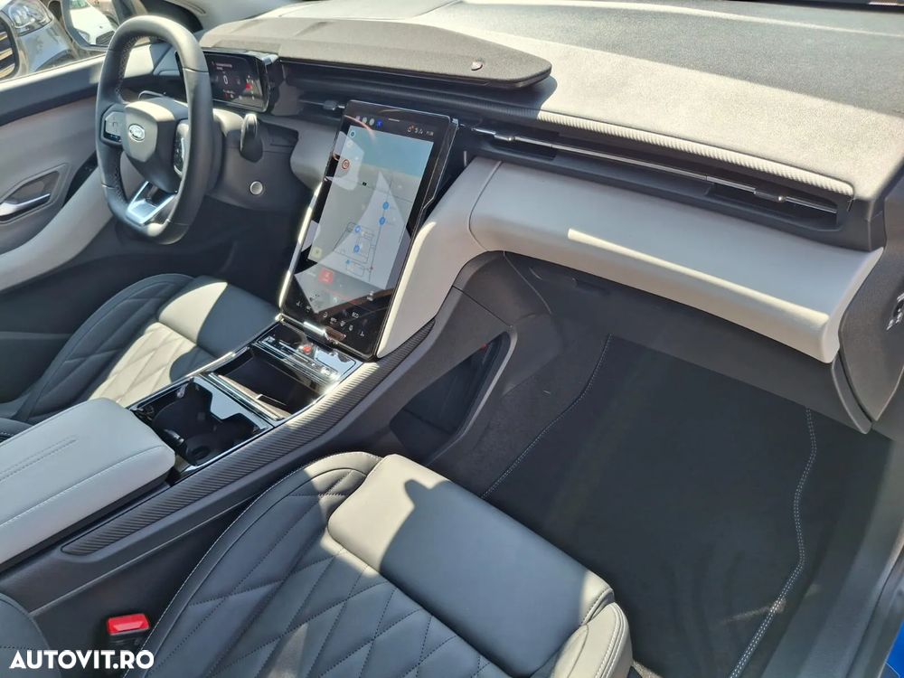 Ford Explorer AWD 79 kWh Extended Range Premium - 14