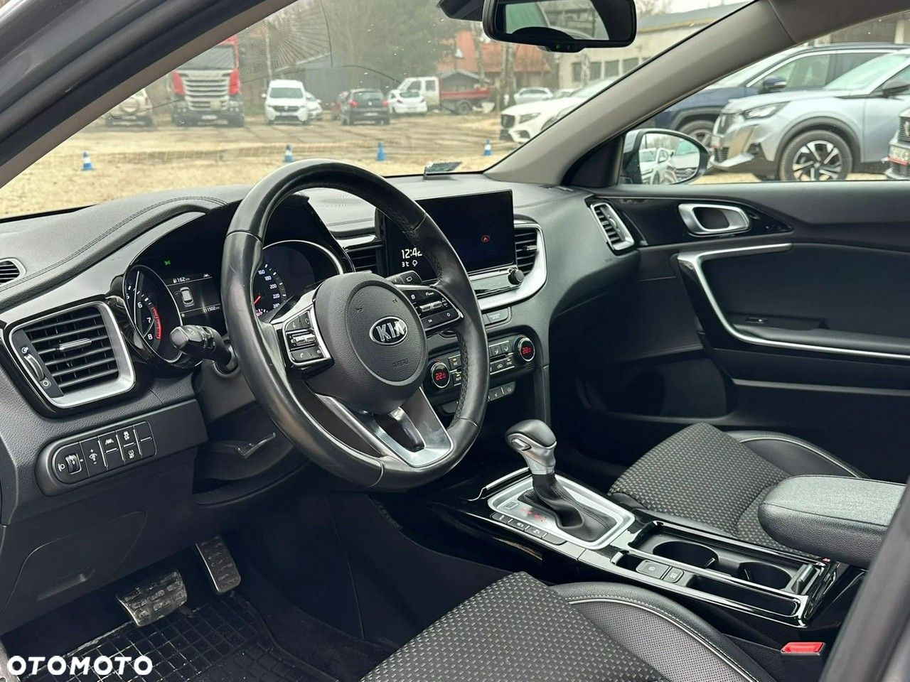 Kia Ceed 1.4 T-GDI L Business Line DCT - 7