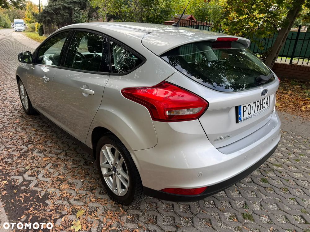 Ford Focus 1.0 EcoBoost SYNC Edition ASS - 4