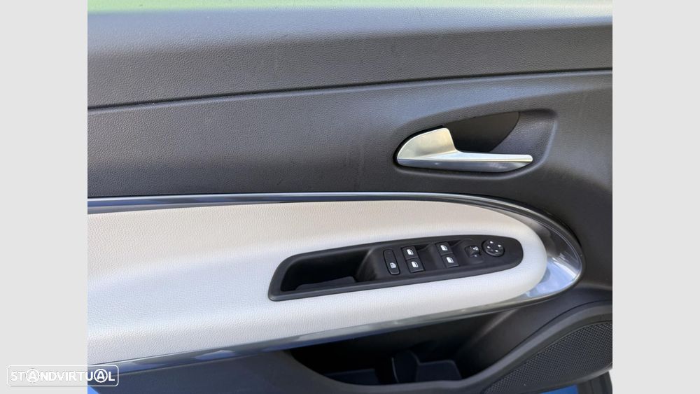 Fiat 600 1.2 Hybrid La Prima - 10