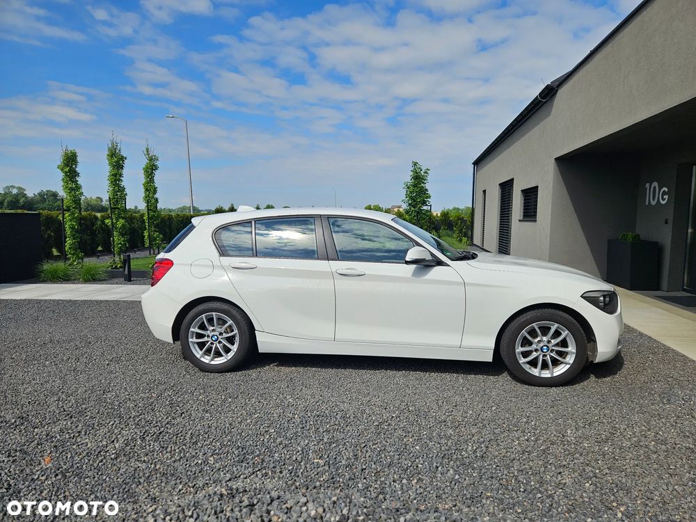 BMW Seria 1 114i - 12