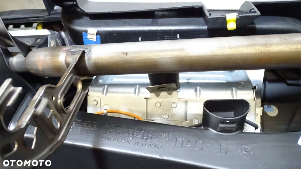 DESKA ROZDZIELCZA PEUGEOT 207 1.6HDI - 15