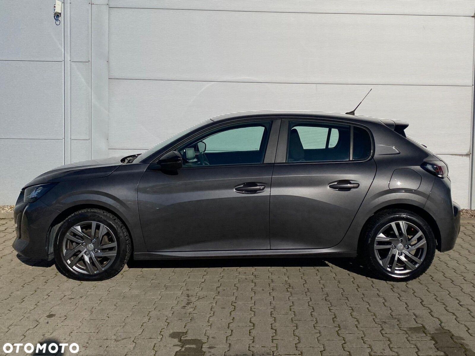 Peugeot 208 1.2 PureTech Active Pack S&S - 5