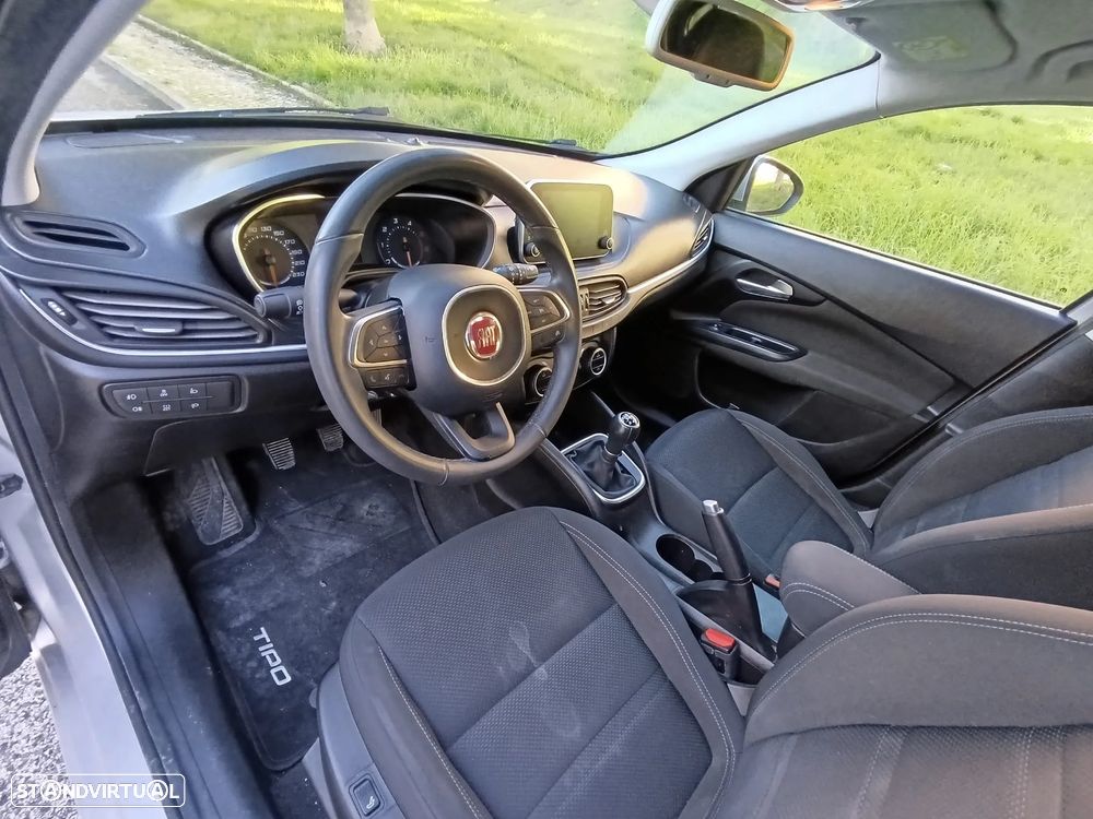 Fiat Tipo 1.3 M-Jet Lounge Tech - 16