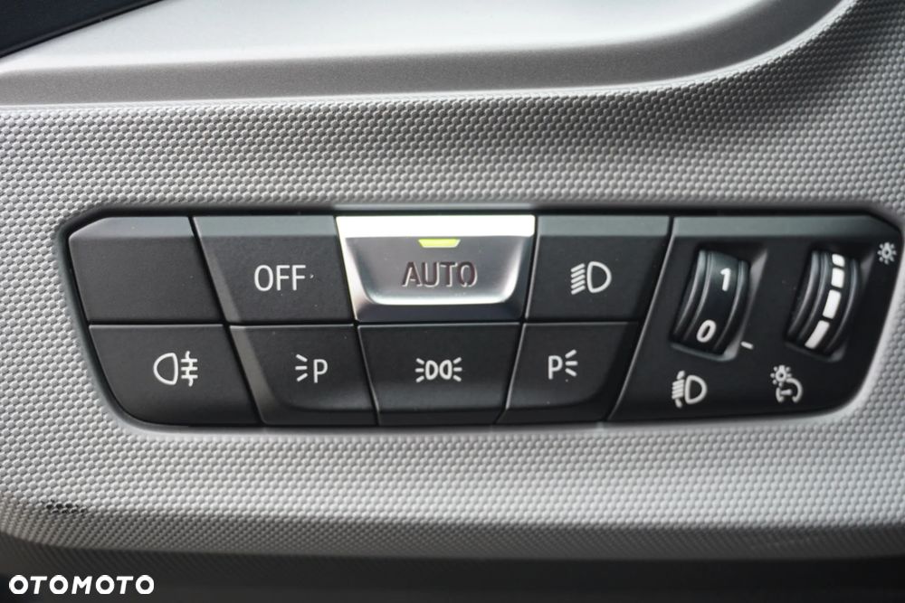 BMW Seria 1 116i Advantage - 30