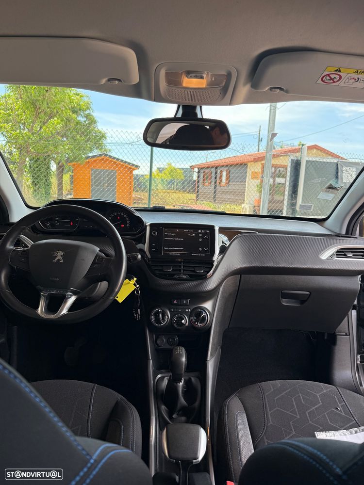 Peugeot 2008 PureTech 82 Style - 25