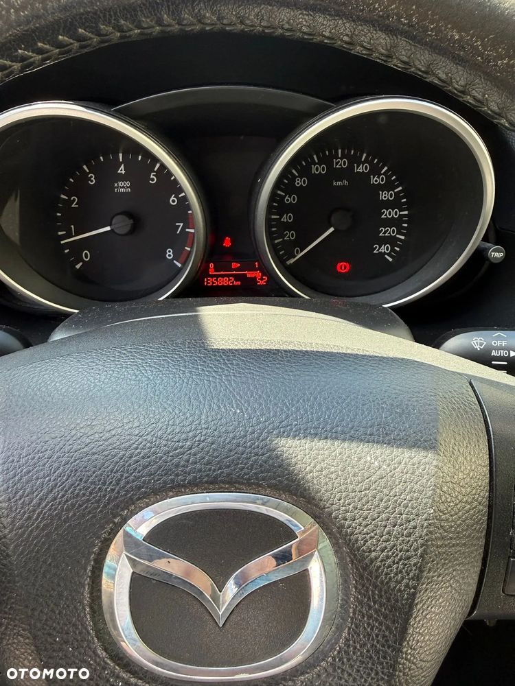 Mazda 5 ver-2-0-mzr--disi-i--stop-sendo - 17