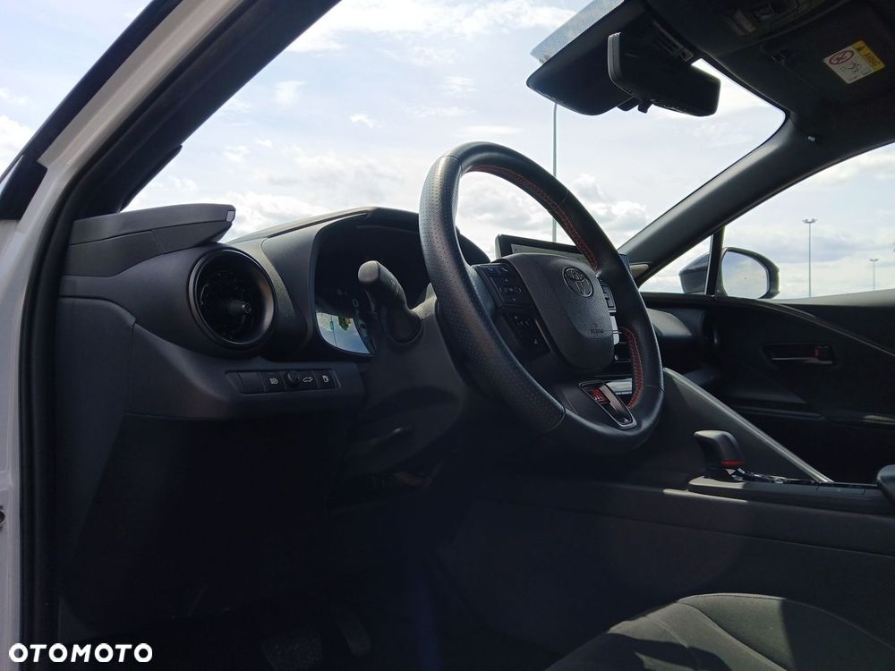 Toyota C-HR - 15