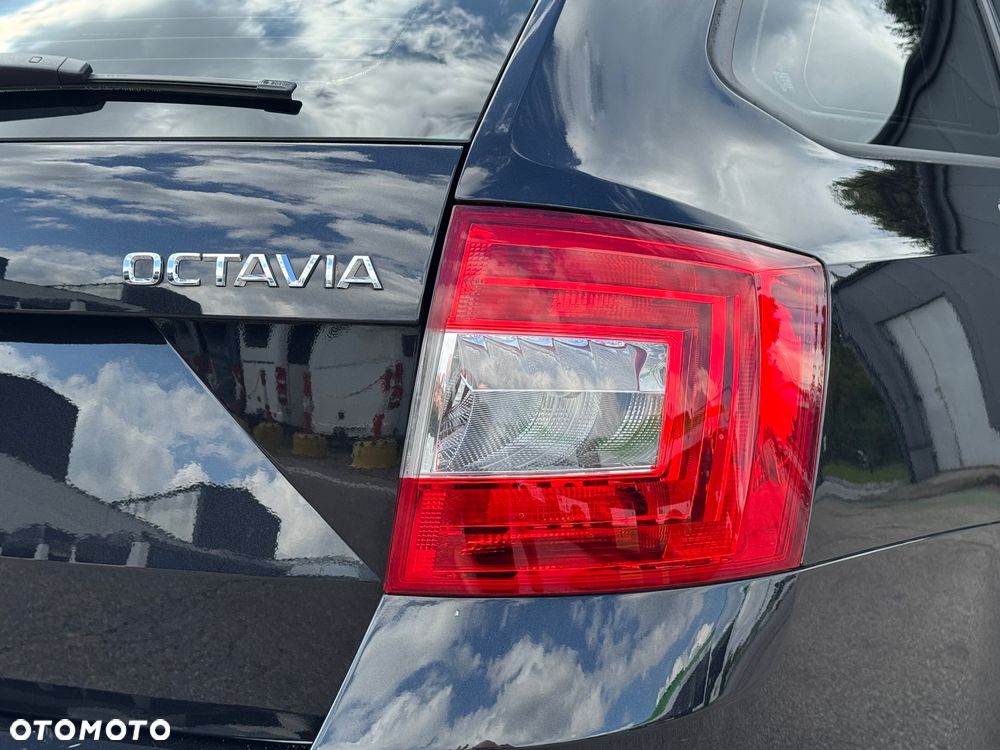 Skoda Octavia 1.6 TDI Ambition - 16