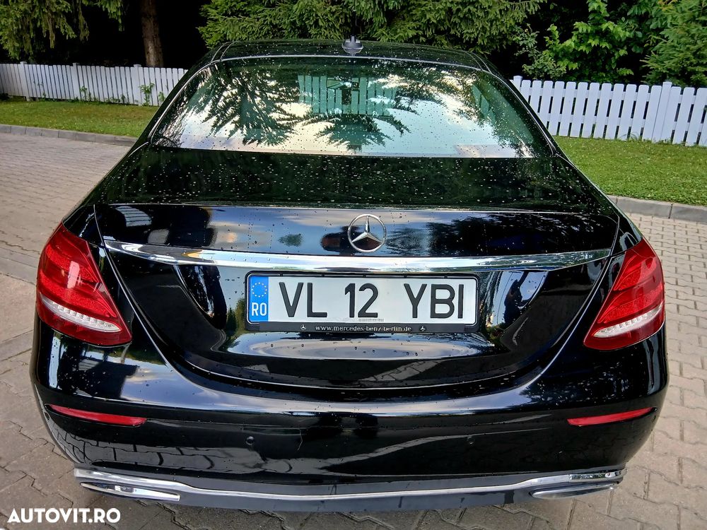 Mercedes-Benz E 220 d 4MATIC Aut. - 7