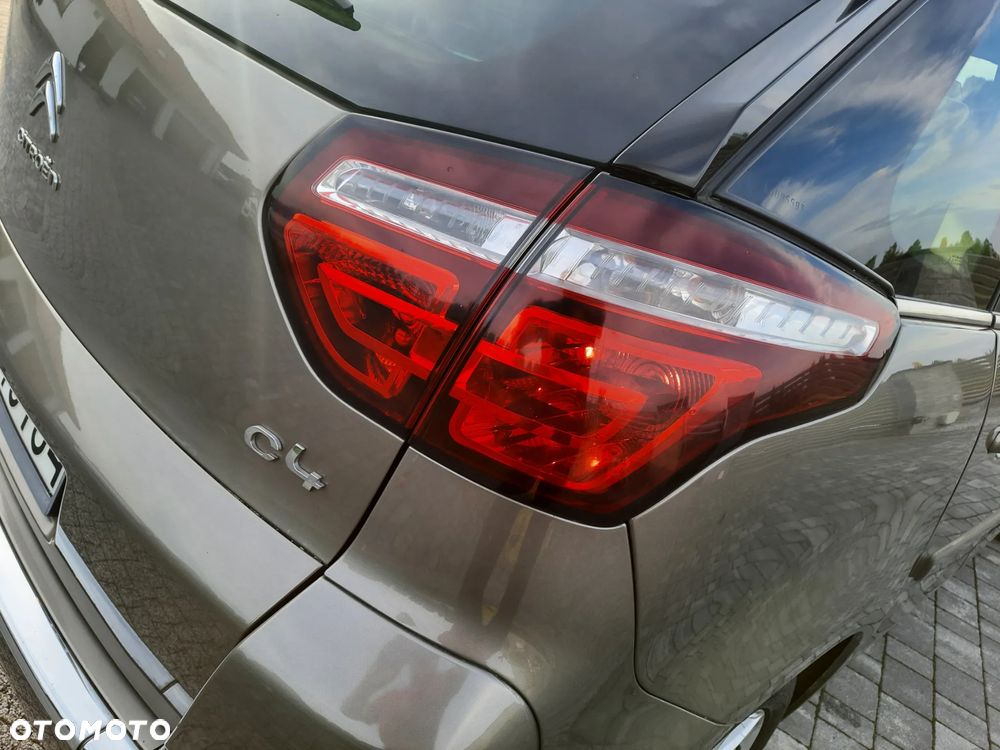 Citroën C4 Picasso 1.6 HDi Impress - 27