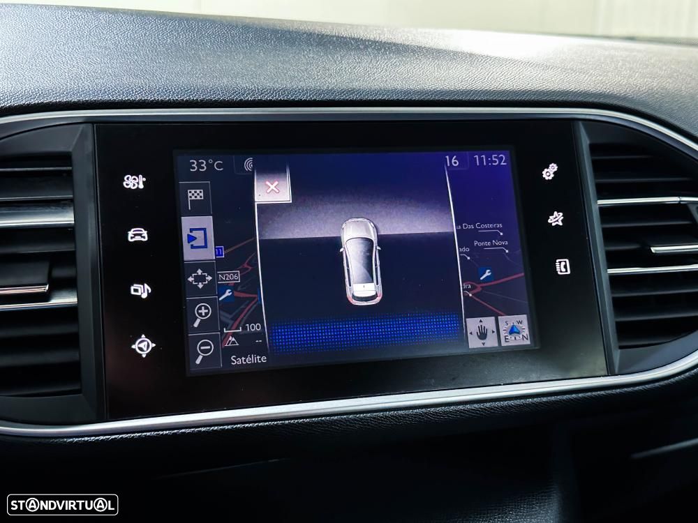 Peugeot 308 1.2 PureTech Allure - 52