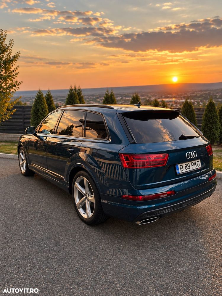 Audi Q7 2017 photo 5