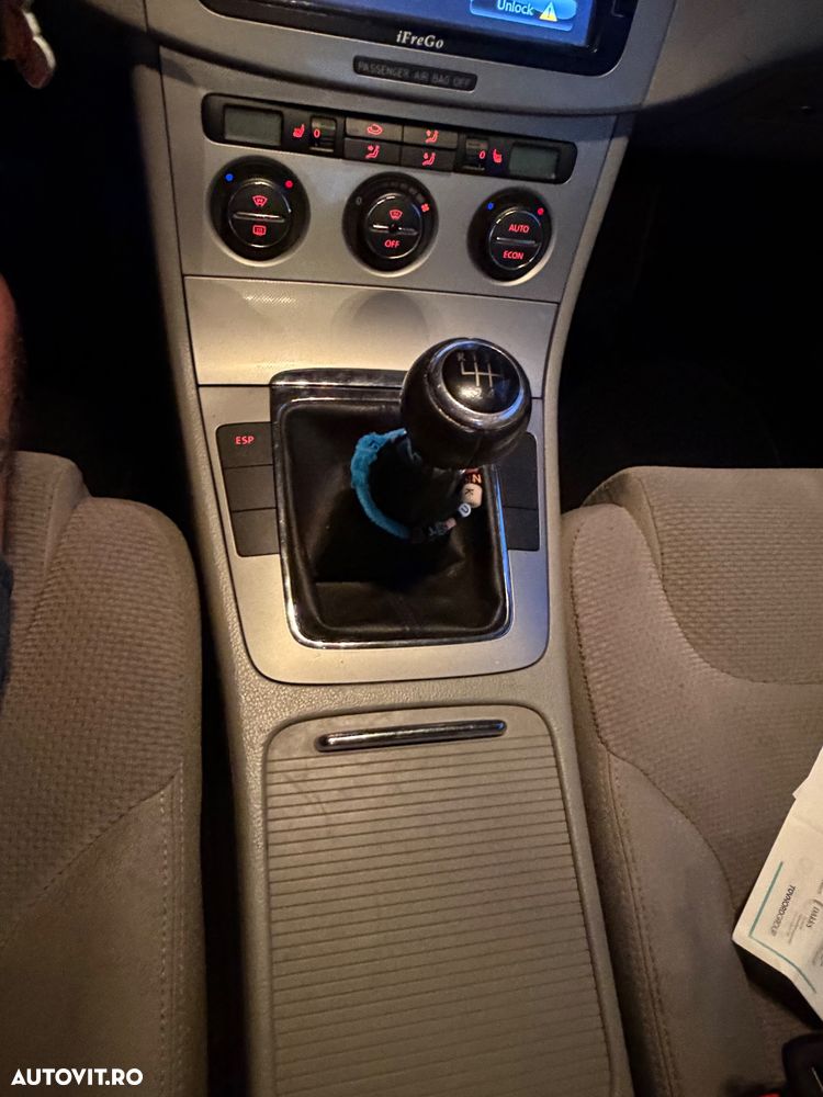 Volkswagen Passat - 7