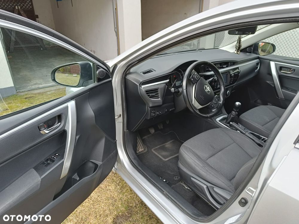 Toyota Corolla 1.6 Active - 7
