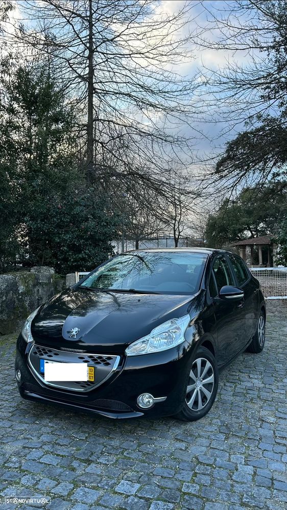 Peugeot 208 e-HDi 68 EGS5 Stop&Start Active - 1