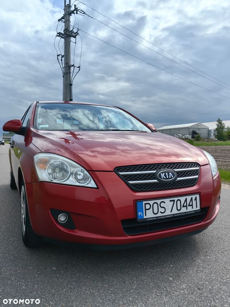 Kia Ceed 1.6 Comfort - 21