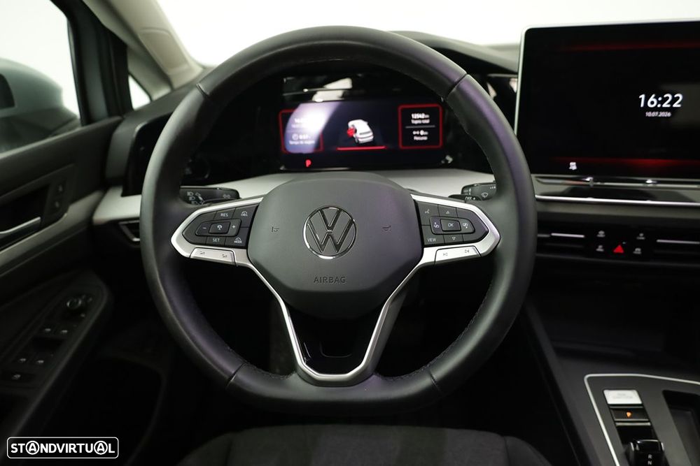 VW Golf 1.5 TSI e-Hybrid Life DSG - 14