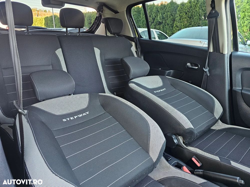 Dacia Sandero Stepway TCe 90 (S&S) Prestige - 12