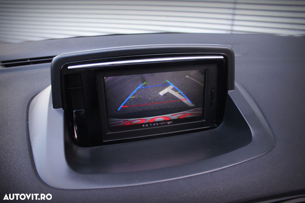 Renault Megane ENERGY dCi 110 Start & Stop Bose Edition - 7