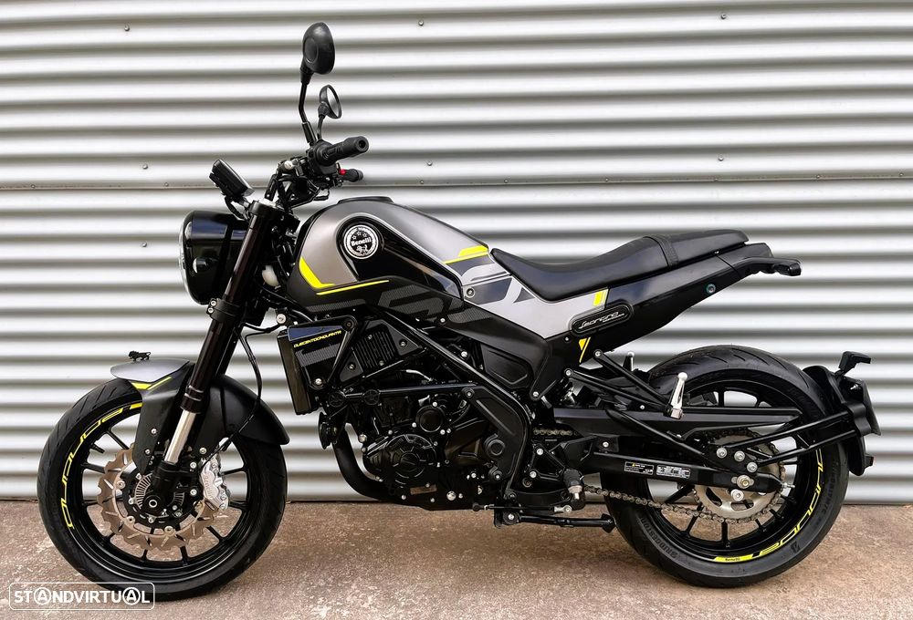 Benelli Leoncino 250 ABS - 11
