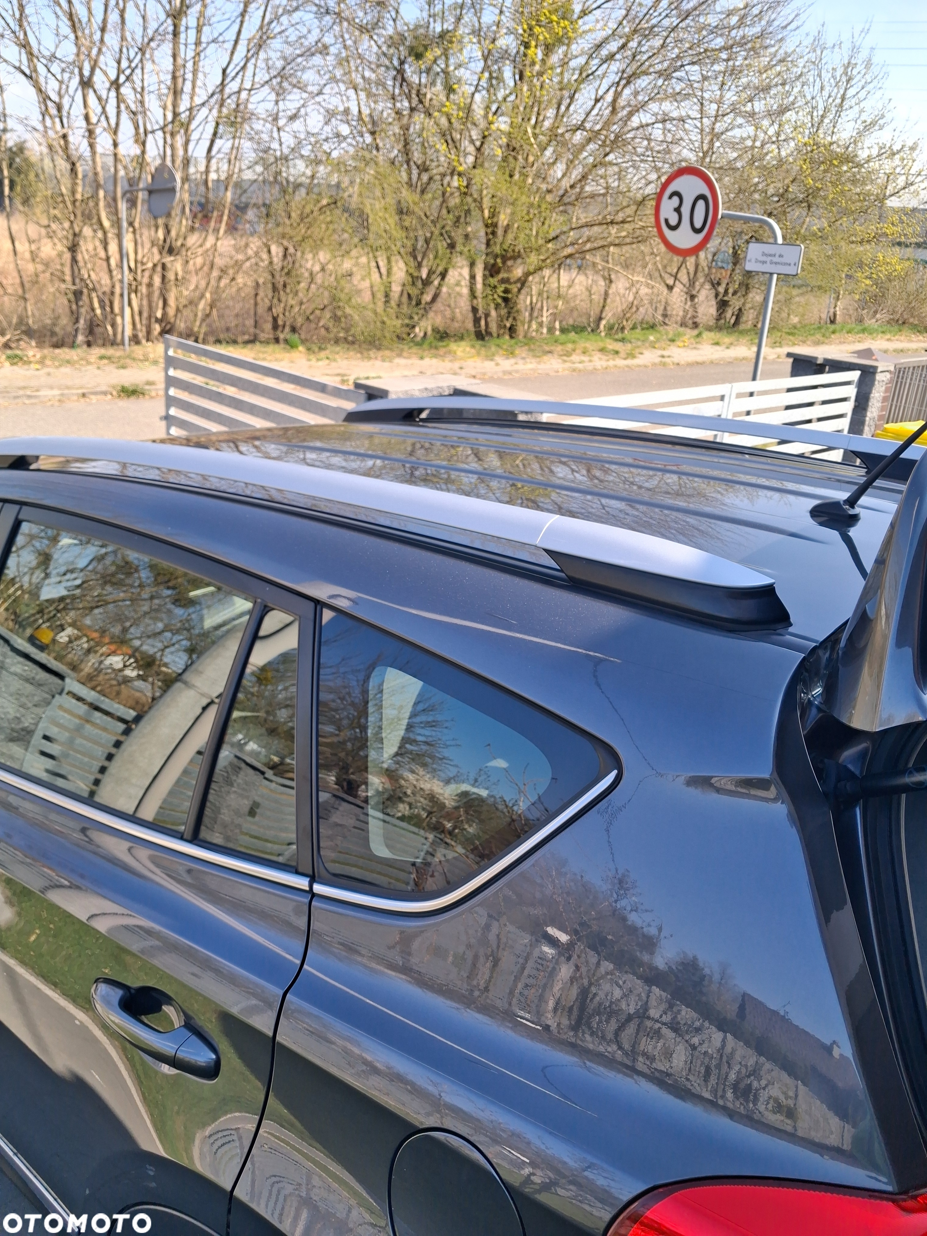 Toyota RAV4 2.0 D-4D Premium - 24
