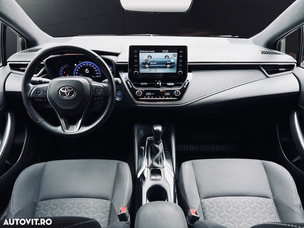 Toyota Corolla 1.8 HSD Business - 12