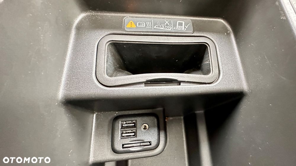 Opel Insignia 2.0 Ultimate Exclusive - 29