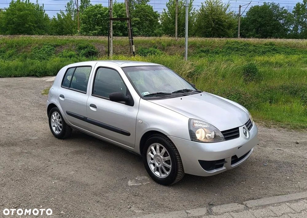 Renault Clio - 3
