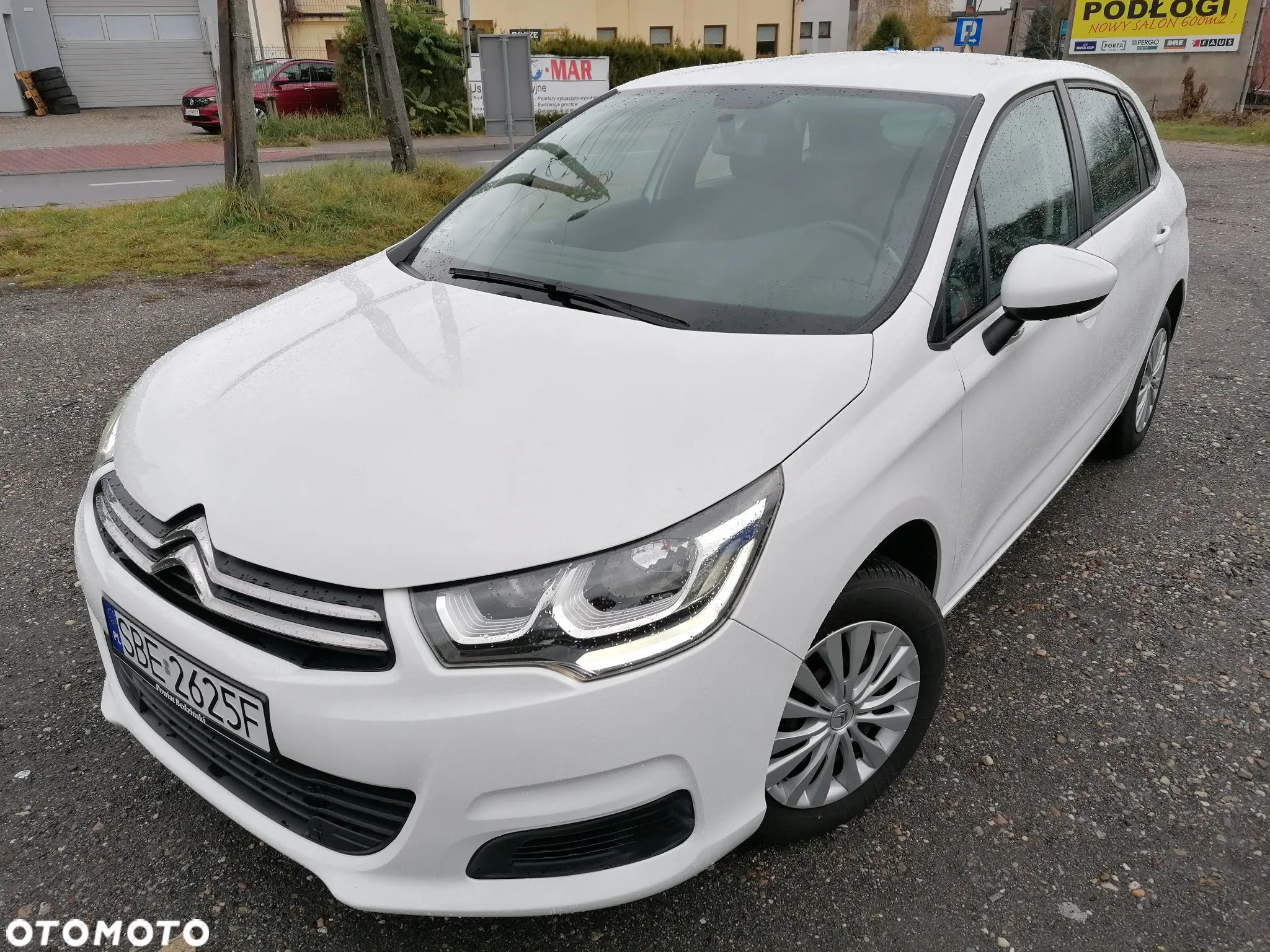 Citroën C4 BlueHDi 100 Selection - 1