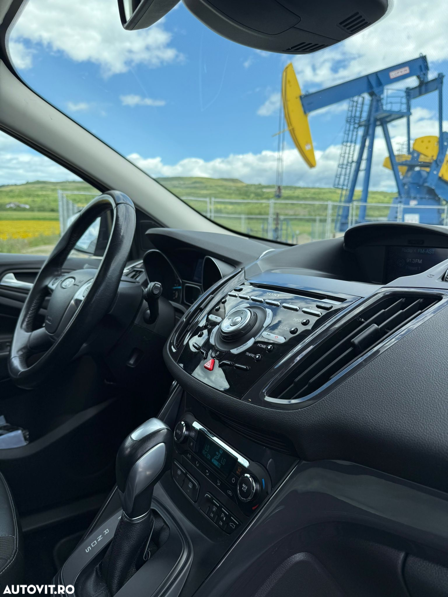 Ford Kuga 2.0 TDCi 4WD Powershift Titanium - 8