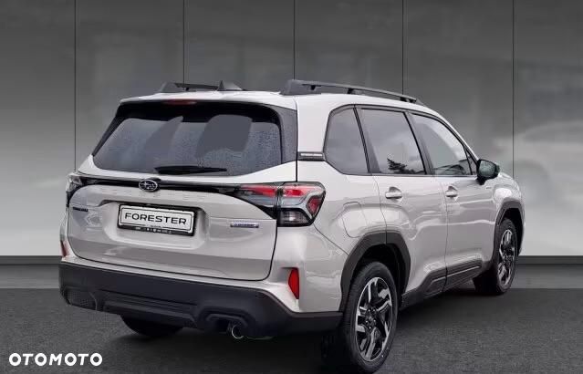 SUBARU FORESTER  2025 -26  ROK  TYLNA  ĆWIARTKA BŁOTNIK - 3