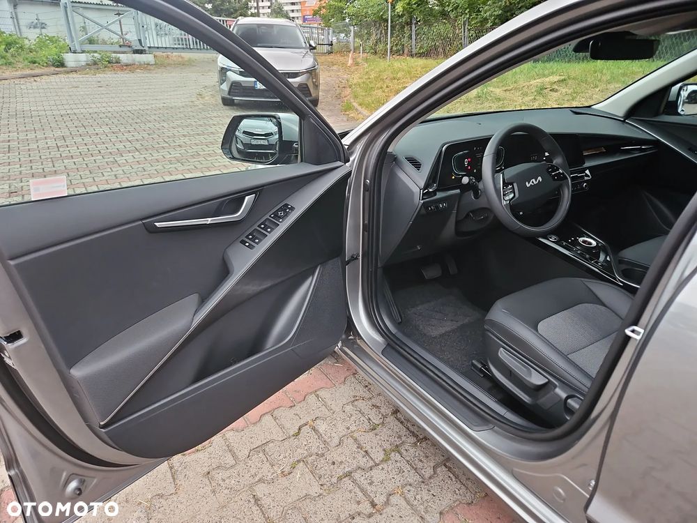Kia Niro 1.6 GDI Hybrid L - 10