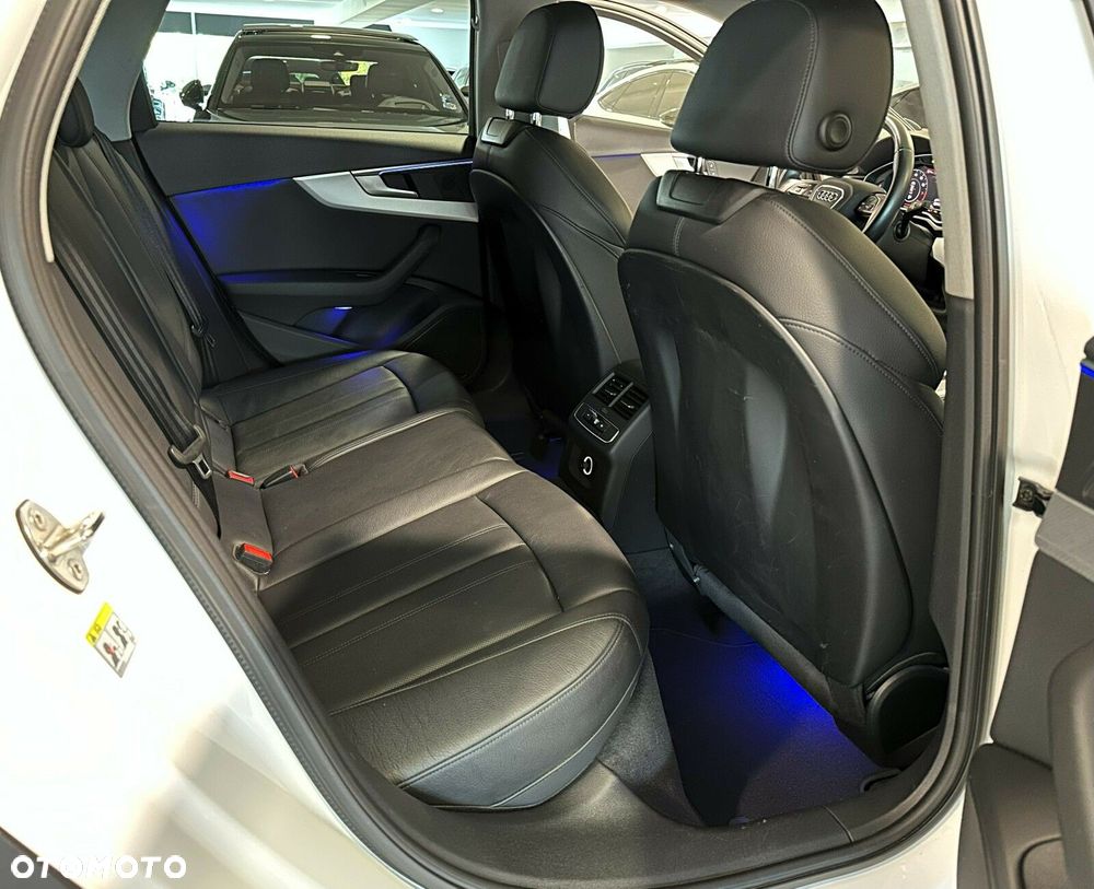 Audi A4 Allroad - 16