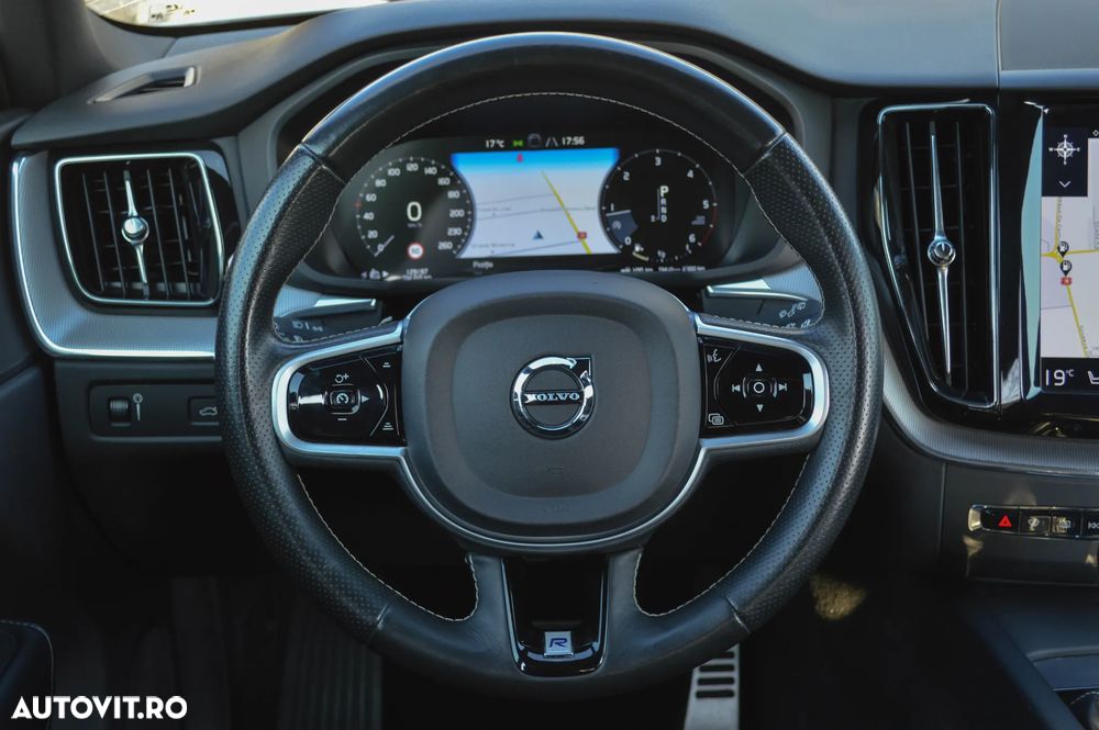 Volvo XC 60 D4 AWD Geartronic RDesign - 31