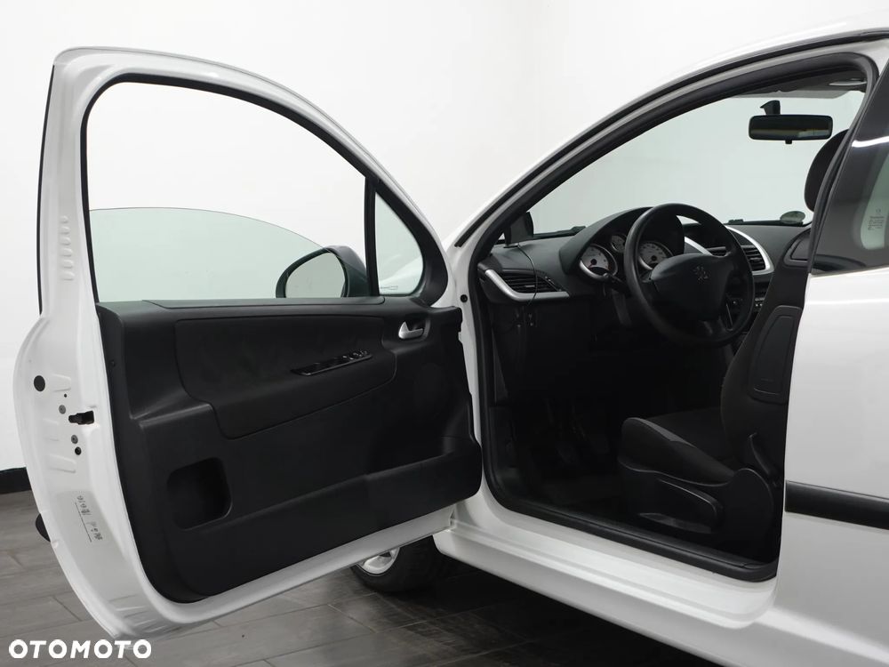 Peugeot 207 95 VTi Urban Move - 18