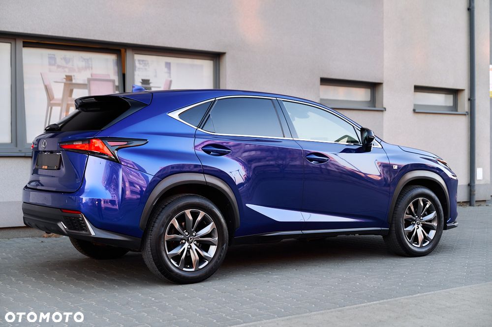 Lexus NX 300h F Sport AWD - 13