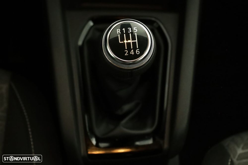 Renault Clio 1.0 TCe Evolution - 13