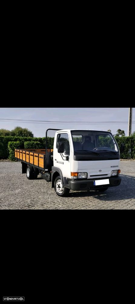 Nissan Cabstar 3.0 TD 35.13 L/2 CD - 3