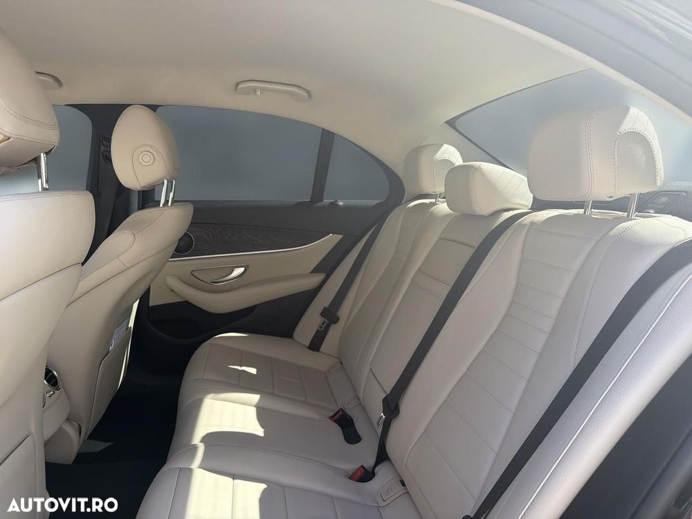 Mercedes-Benz E 200 4MATIC 9G-TRONIC AMG Line - 13
