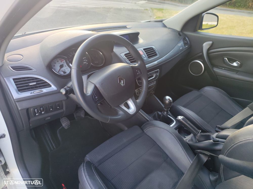 Renault Mégane Sport Tourer 1.5 dCi GT Line - 12