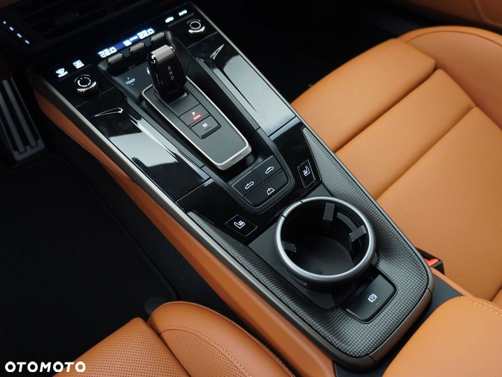 Porsche 911 Turbo S - 26