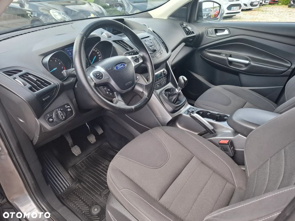 Ford Kuga 1.5 EcoBoost 2x4 Cool & Connect - 35