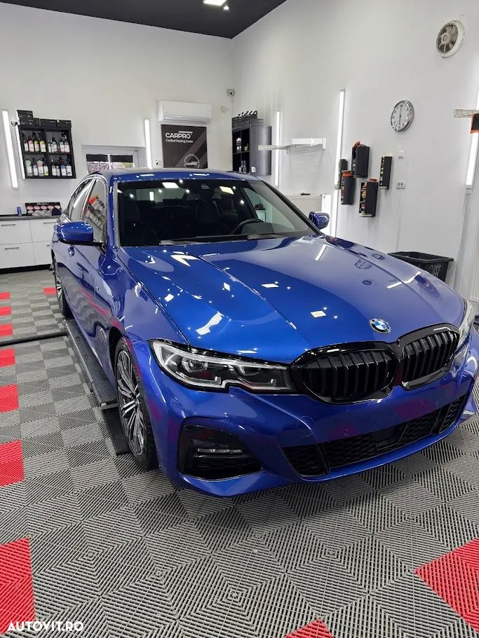 BMW Seria 3 320d Aut. M Sport - 4