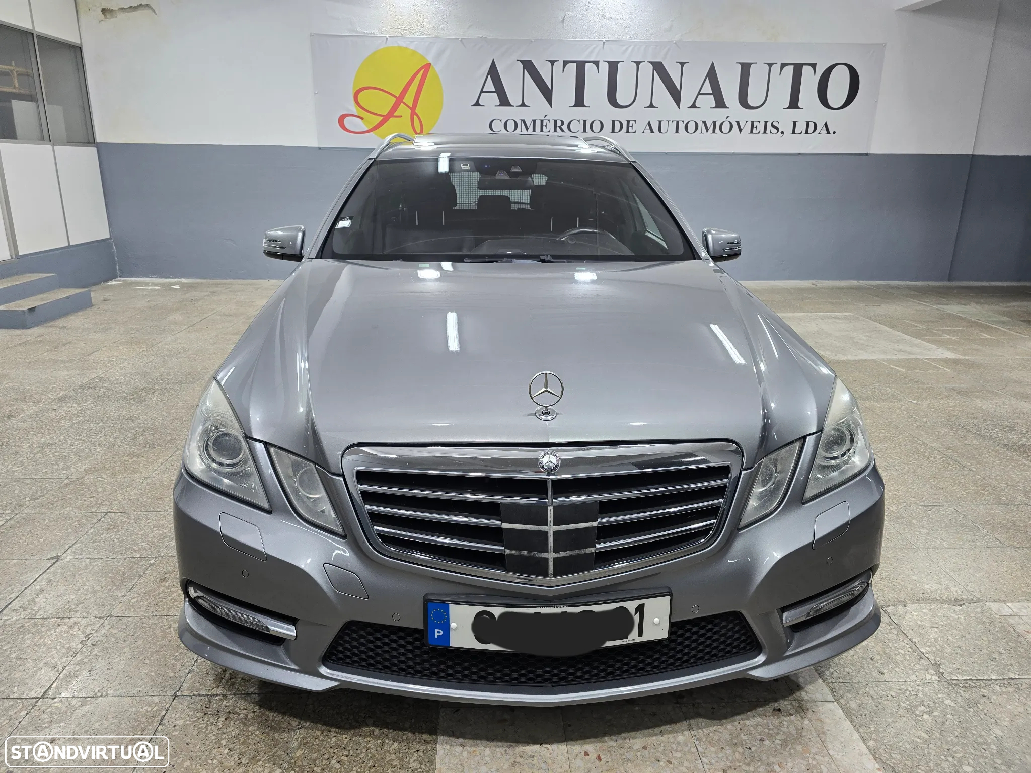 Mercedes-Benz E 250 CDi Avantgarde BlueEfficiency Auto. - 2