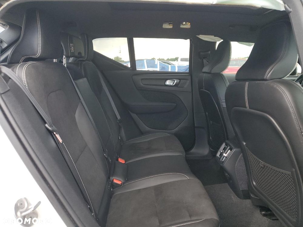 Volvo XC 40 T5 AWD Geartronic R-Design - 12