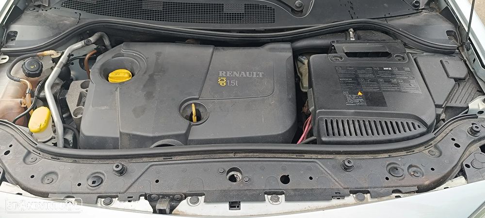 Renault Mégane 1.5 dCi L. Privilège - 10