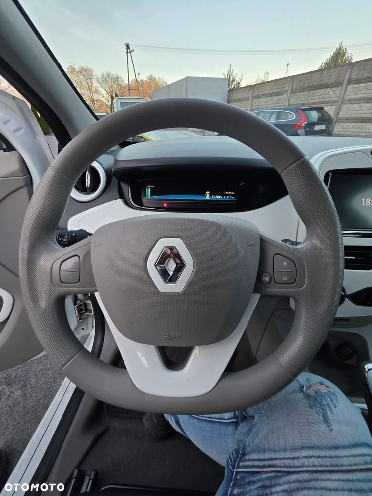Renault Zoe - 27