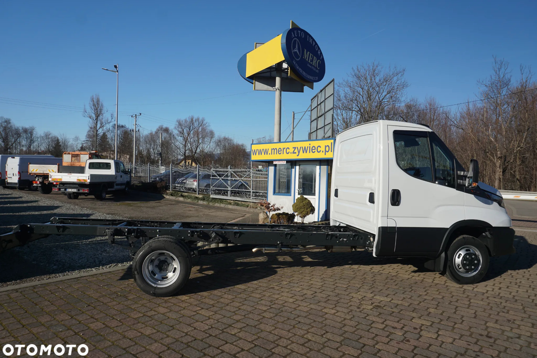 Iveco 35C16 rama podwozie skrzynia wywrotka HDS - 5